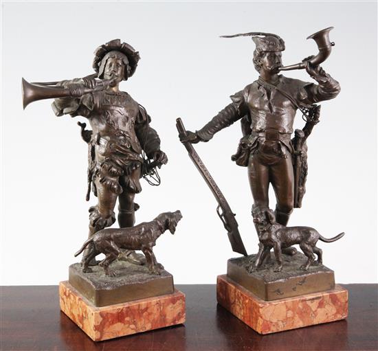 Eugene Barillot (1841-1900) A pair of bronze figures of Renaissance huntsmen blowing hunting horns, height 10in.